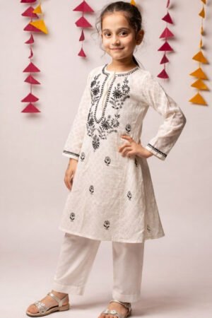 Girls Floral Embroidered Regular Thread Work Pure Cotton Kurta with Trousers