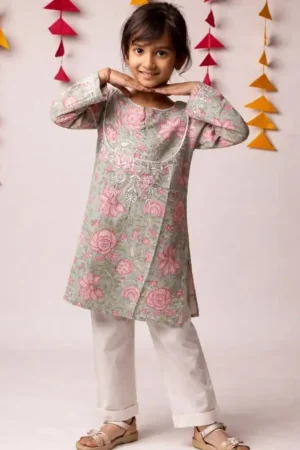 Girls Floral Printed Regular Thread Work Pure Cotton Kurta with Trousers